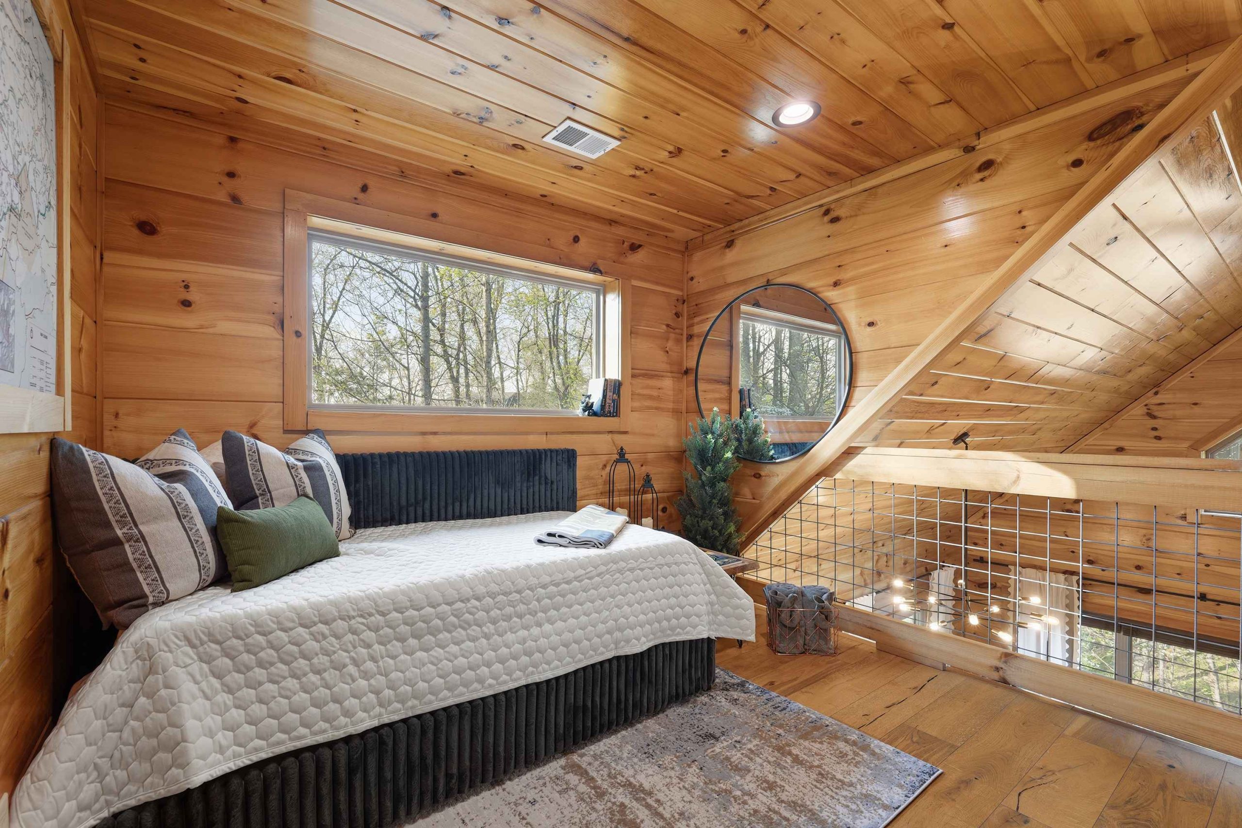 Trundle in Loft